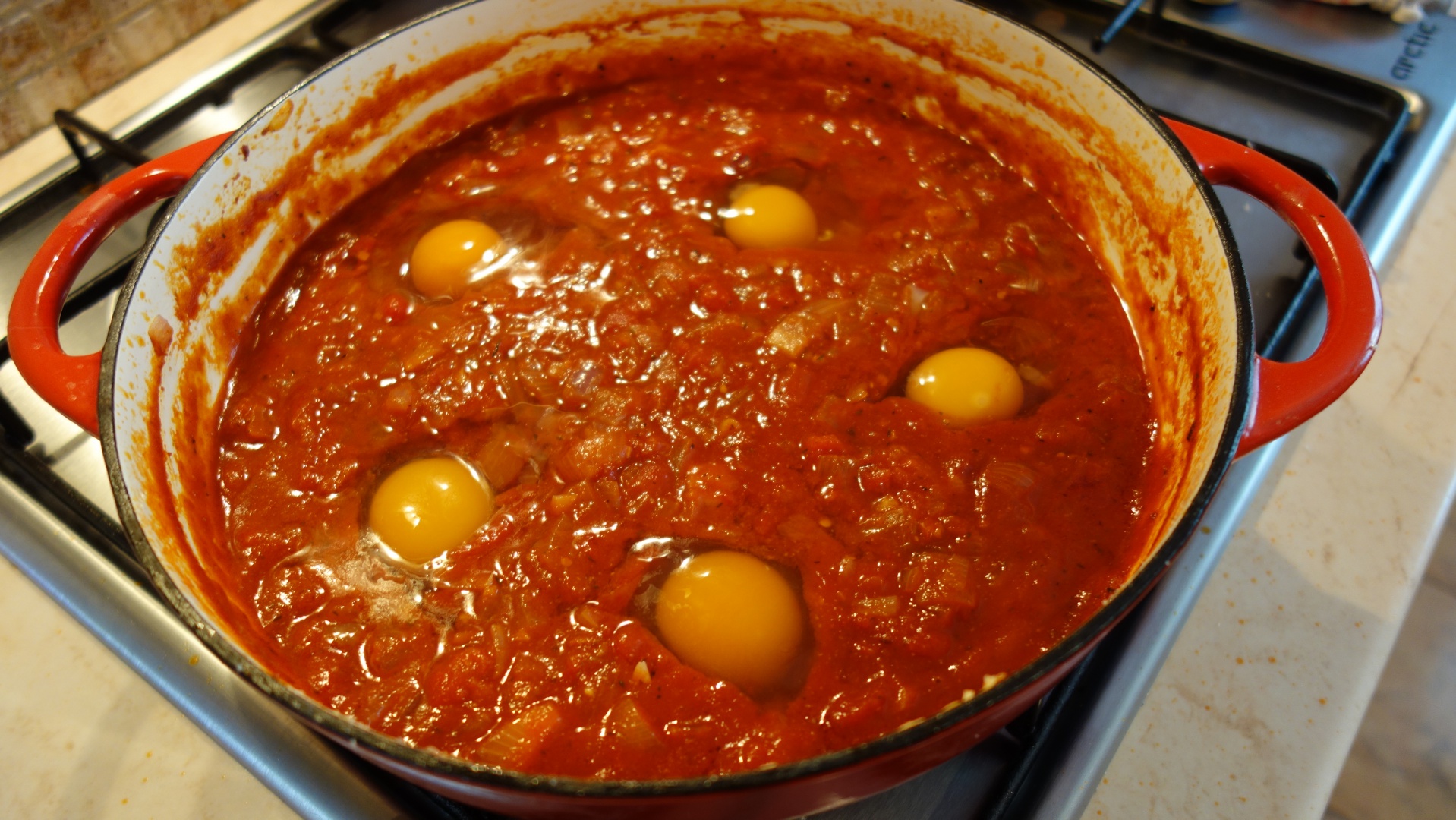 Shakshouka  cu rosii proaspete