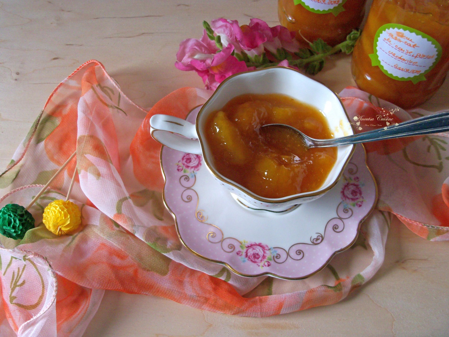 Gem asortat din piersici, caise si nectarine