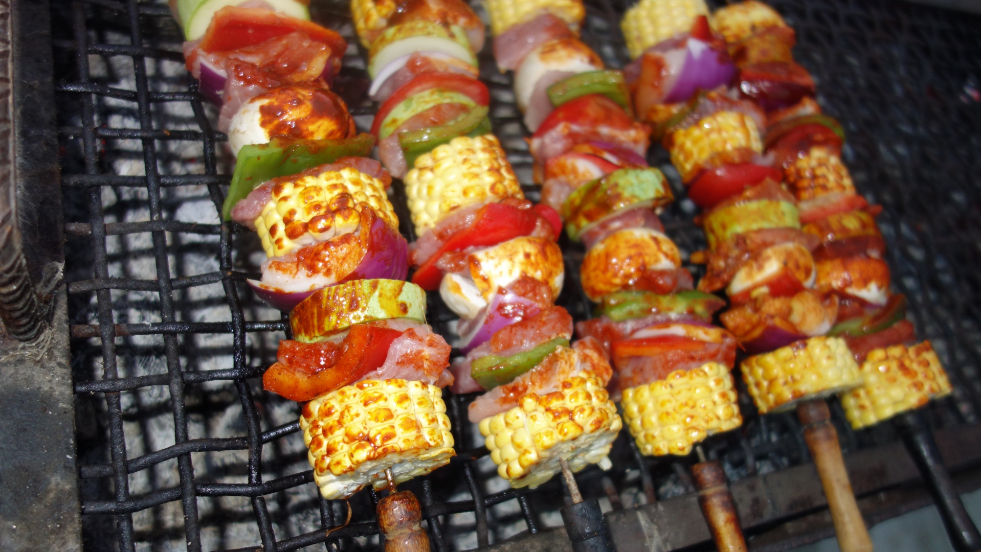 Frigarui mixte de legume si muschiulet