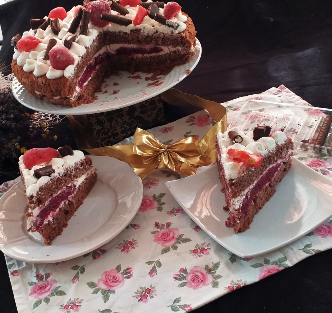 Tort cu jeleu de fructe cu mascarpone