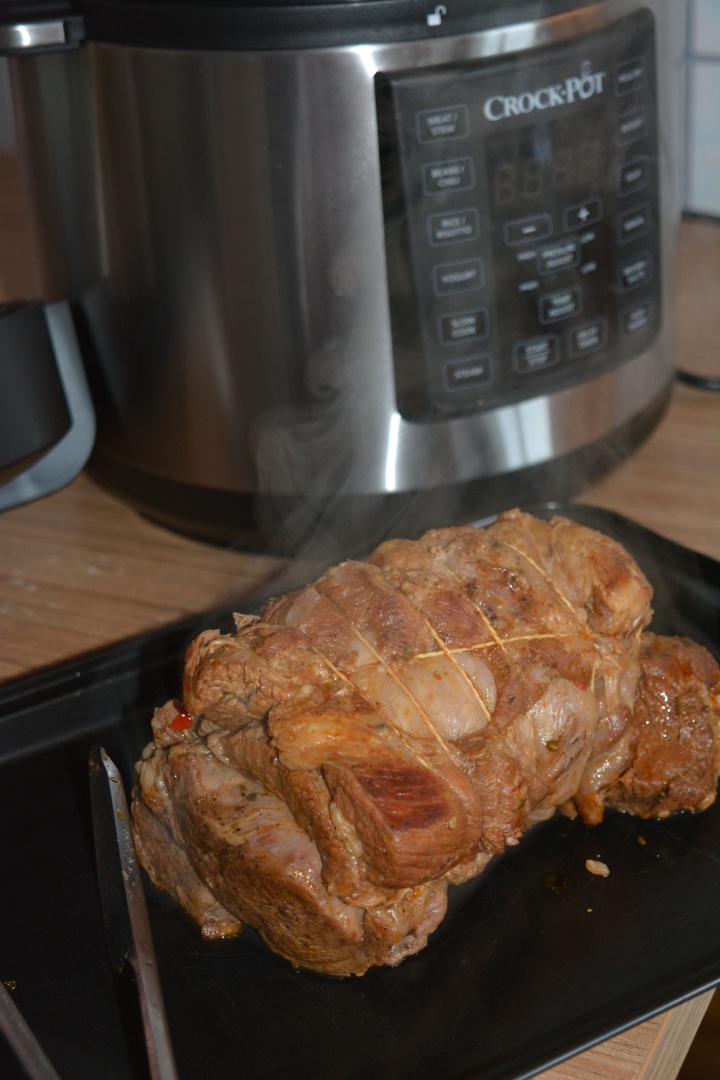 Cotlet de vitel cu piure de mazare