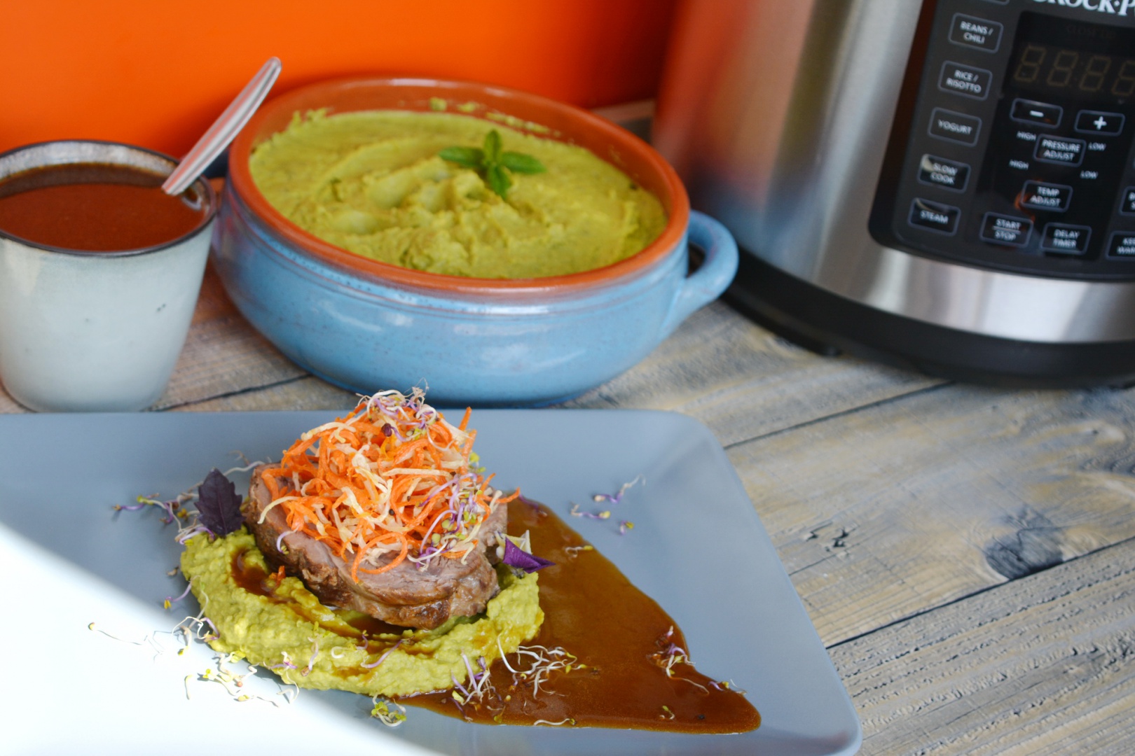 Cotlet de vitel cu piure de mazare