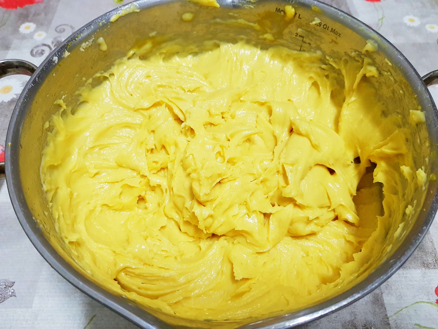 Eclere cu crema de vanilie