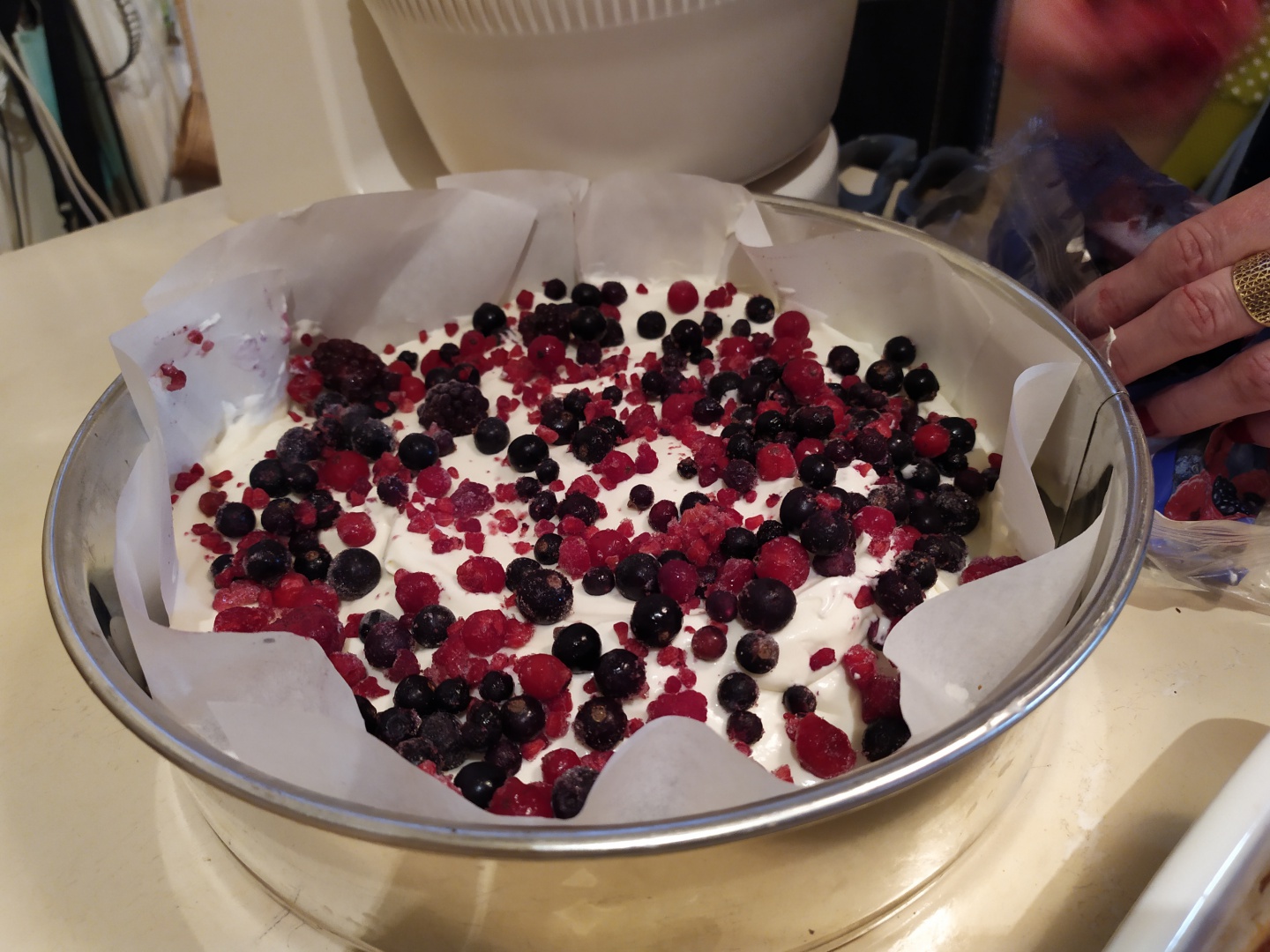 Tiramisu cu fructe de padure