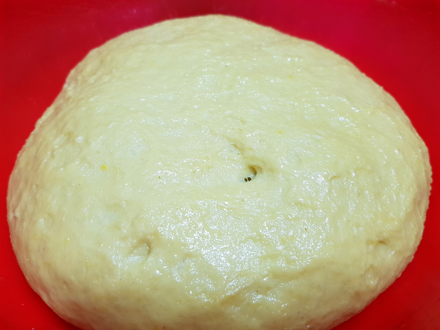 Cozonaci cu aluat dospit la rece, umpluti cu ciocolata si rahat