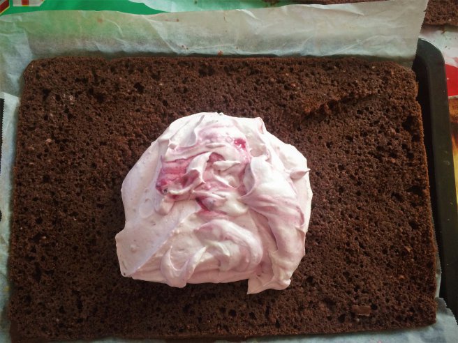 Prajitura cu crema de mure