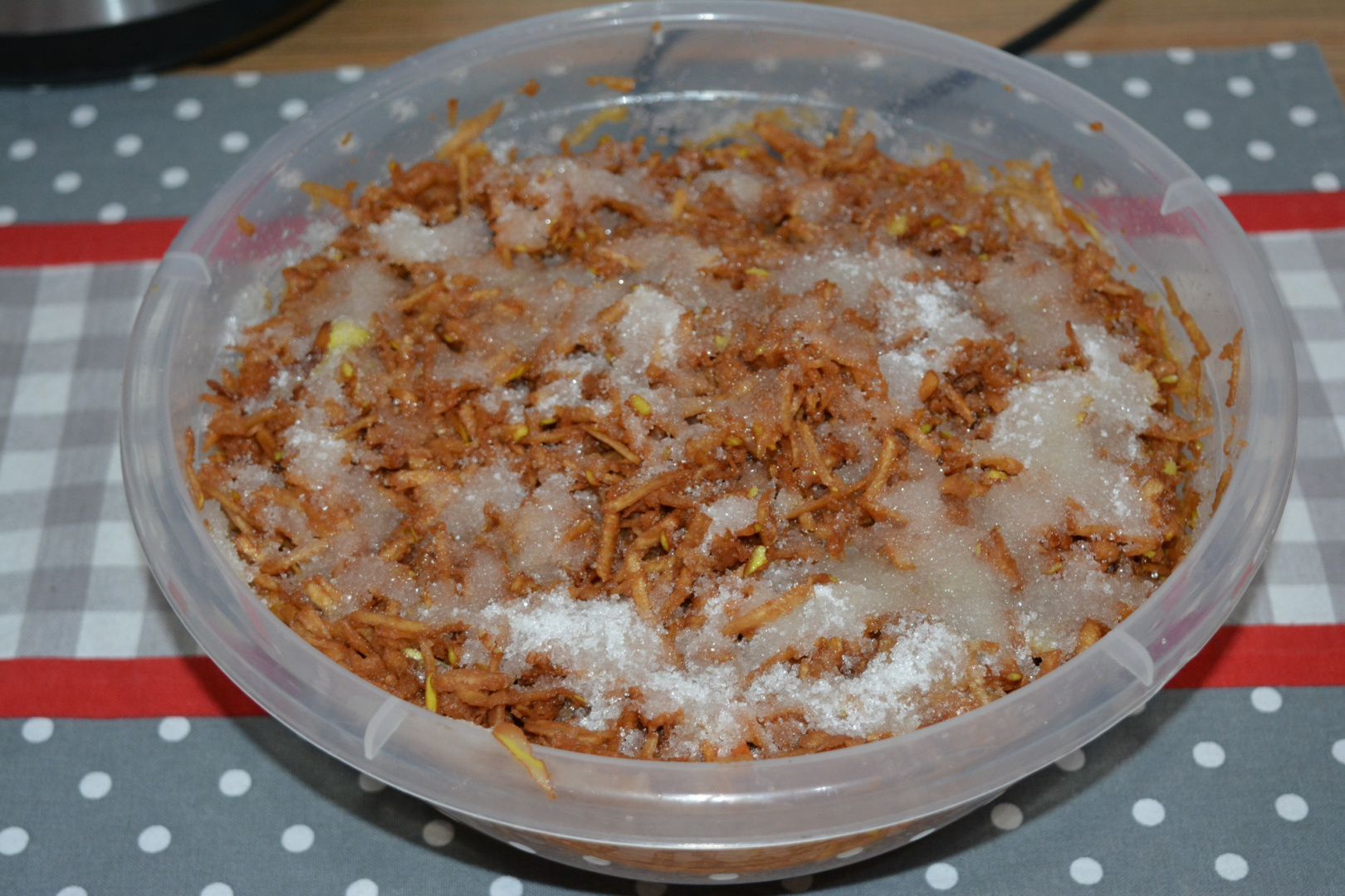 Gem de gutui cu lavanda, la Multicooker Crock Pot Express cu gatire sub presiune