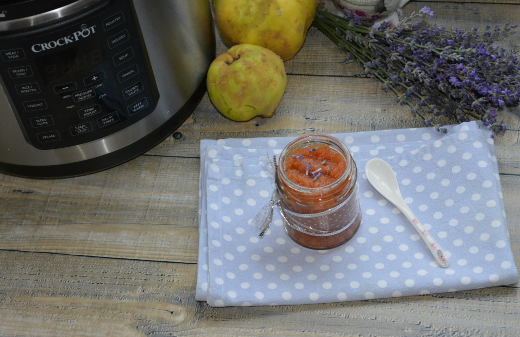 Gem de gutui cu lavanda, la Multicooker Crock Pot Express cu gatire sub presiune