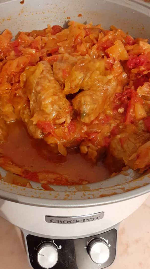 Sarmale de toamna cu ciuperci si afumatura la slow cooker Crock Pot