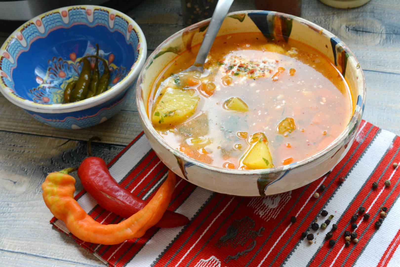 Ciorba de cartofi gatita la Multicookerul Crock-Pot Express cu gatire sub presiune