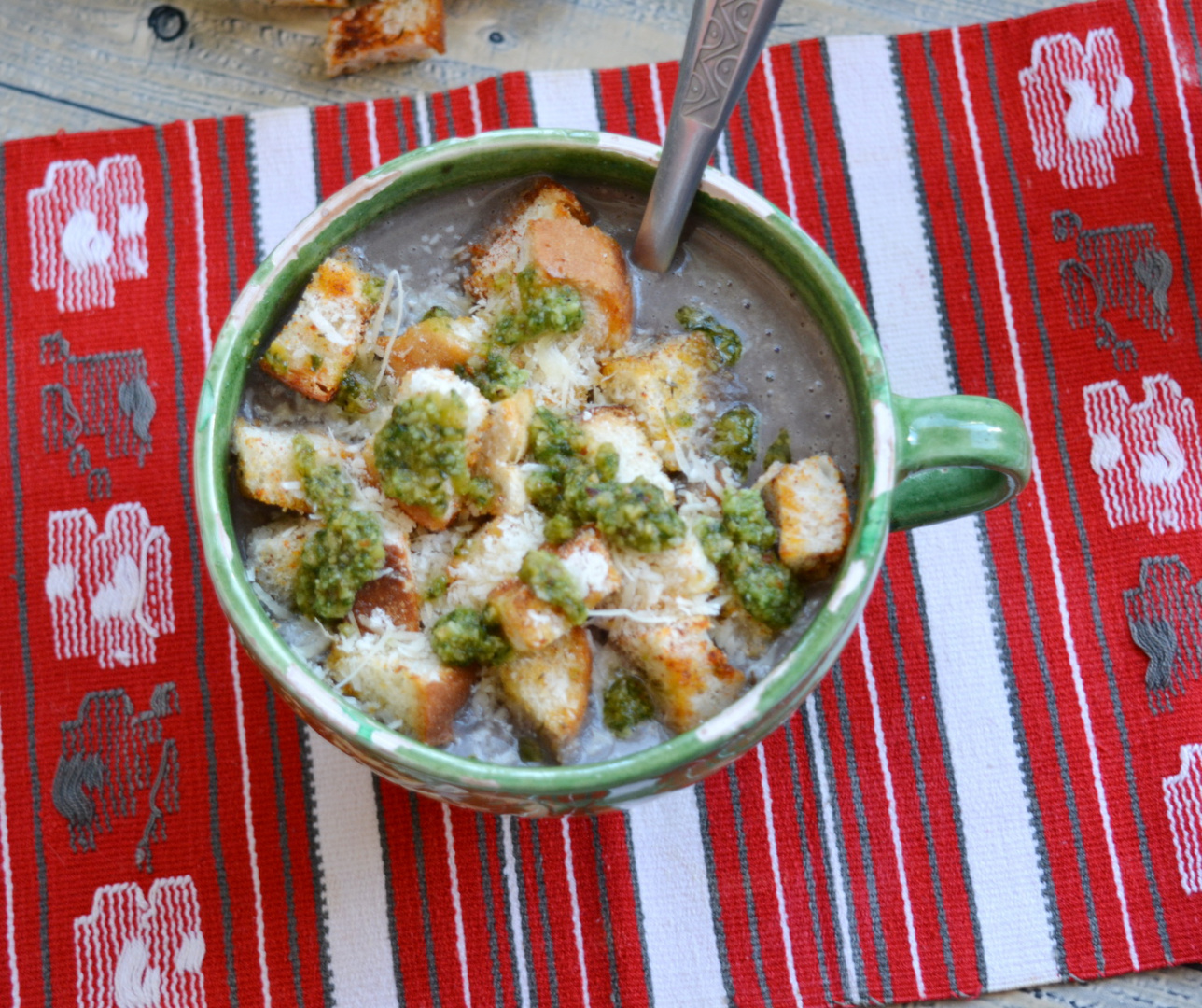 Supa crema de ciuperci cu naut, gatita la Multicookerul Crock-Pot Express