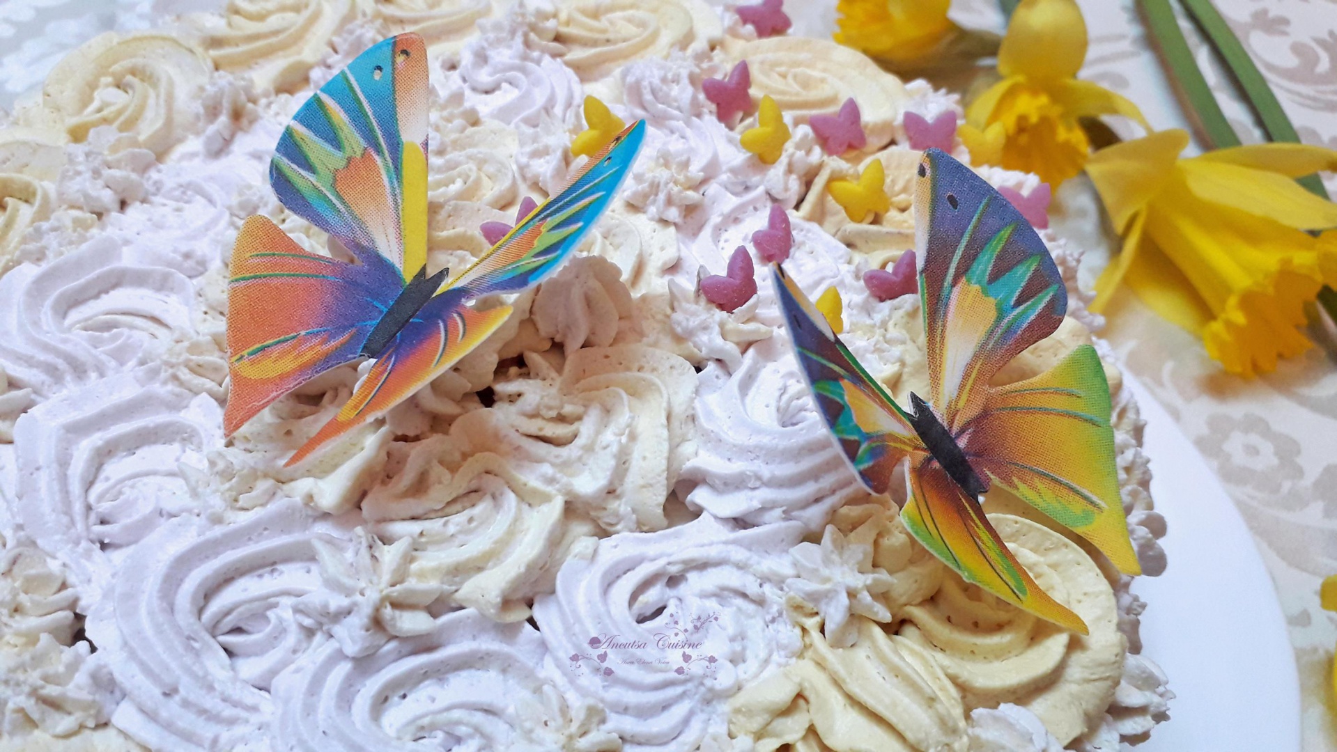 Tort duo, cu nuci, cacao si crema de lamaie