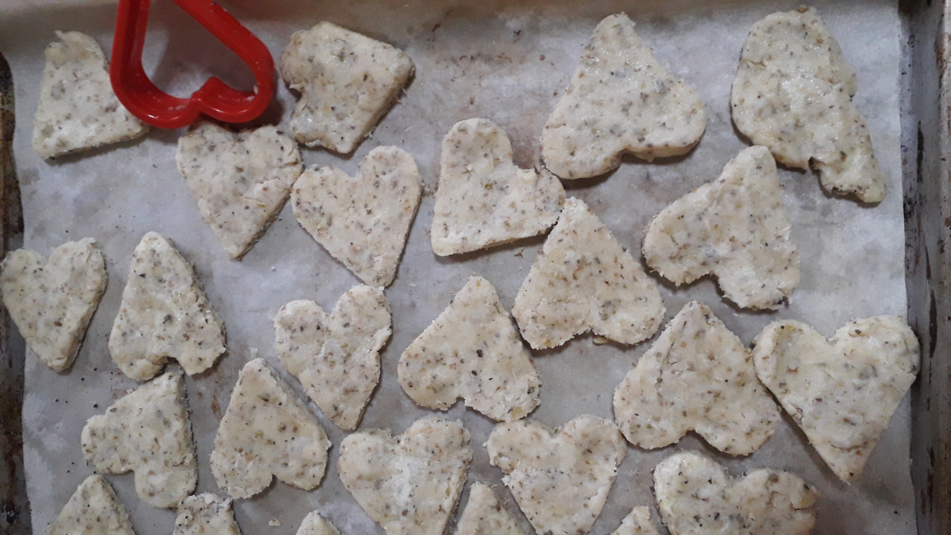 Biscuiti cu parmezan