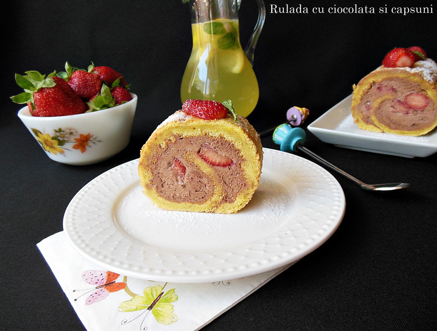 Rulada cu ciocolata si capsuni