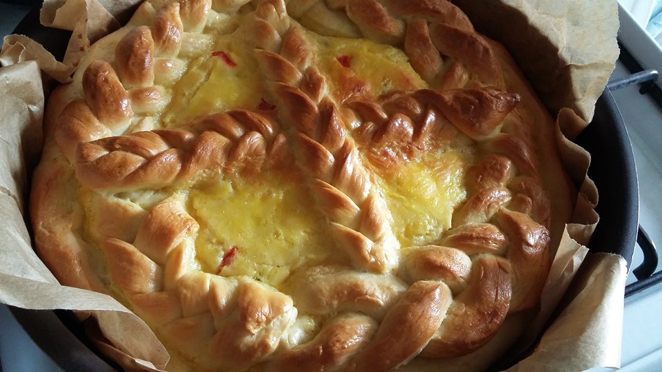 Pasca cu branza sarata