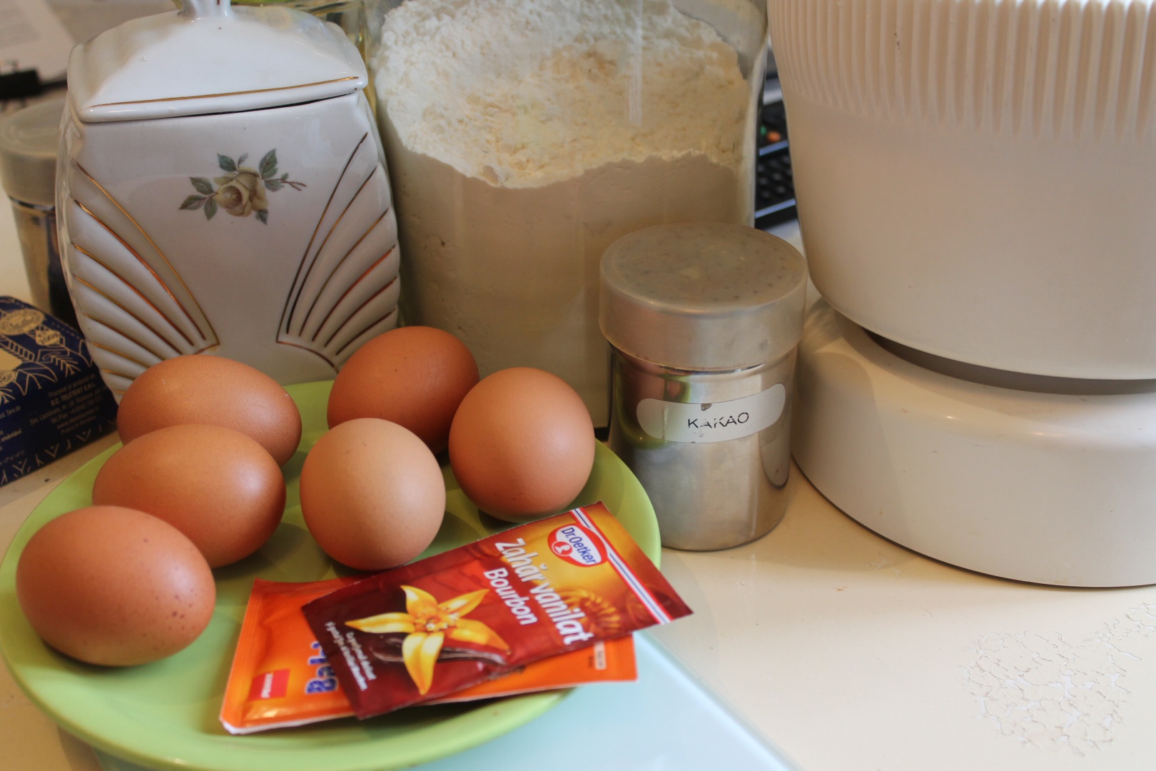 Prajitura cu suc de portocale