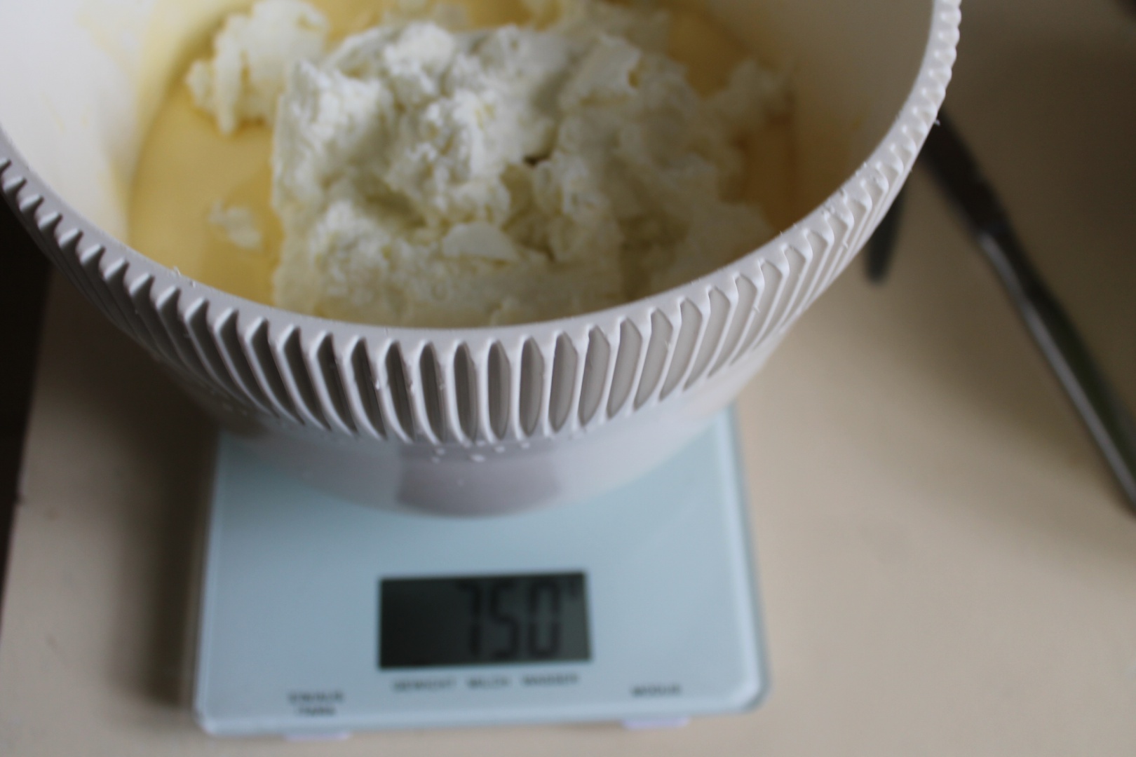 Prajitura cu suc de portocale