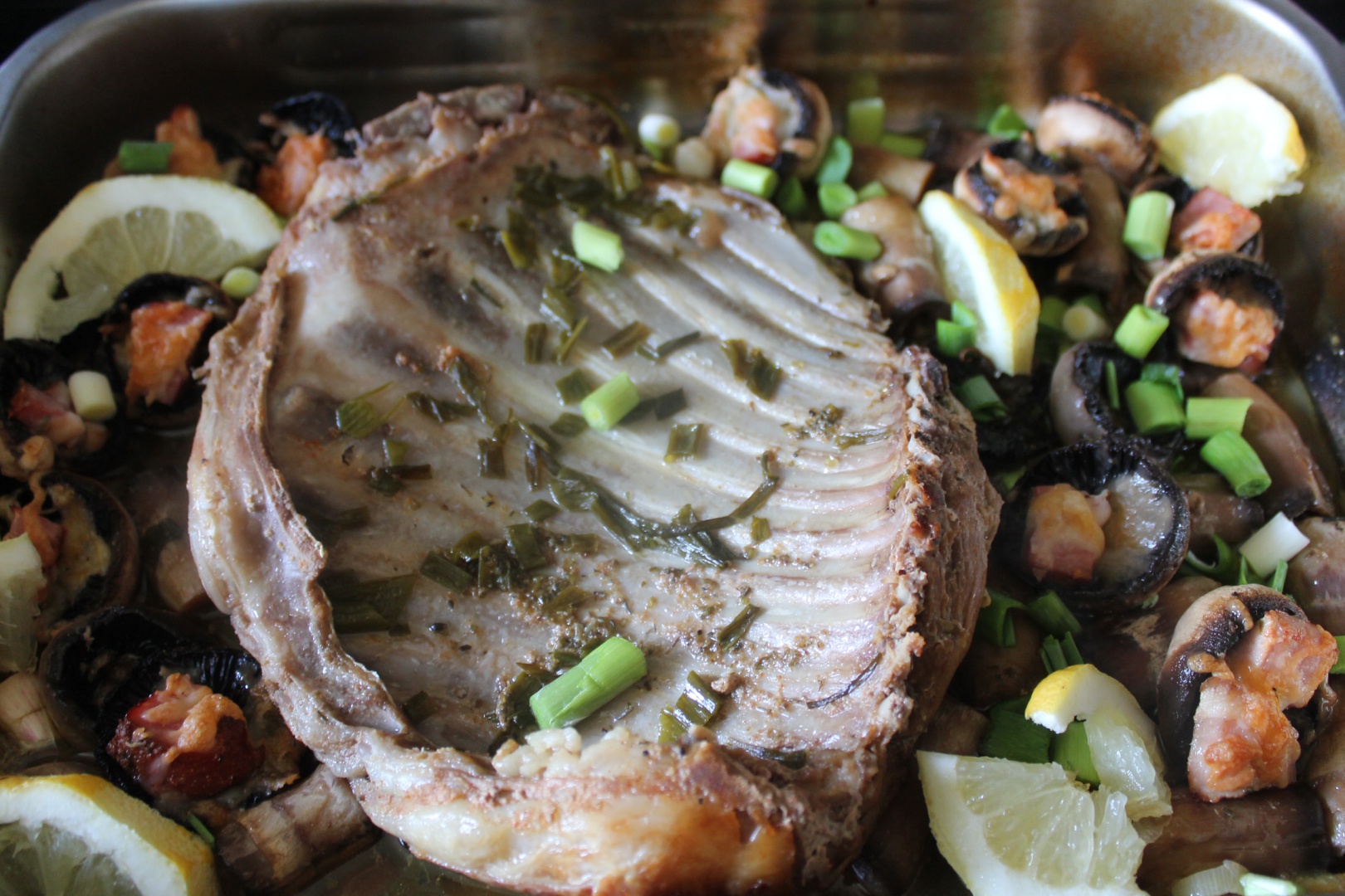 Coaste de miel si ciuperci umplute