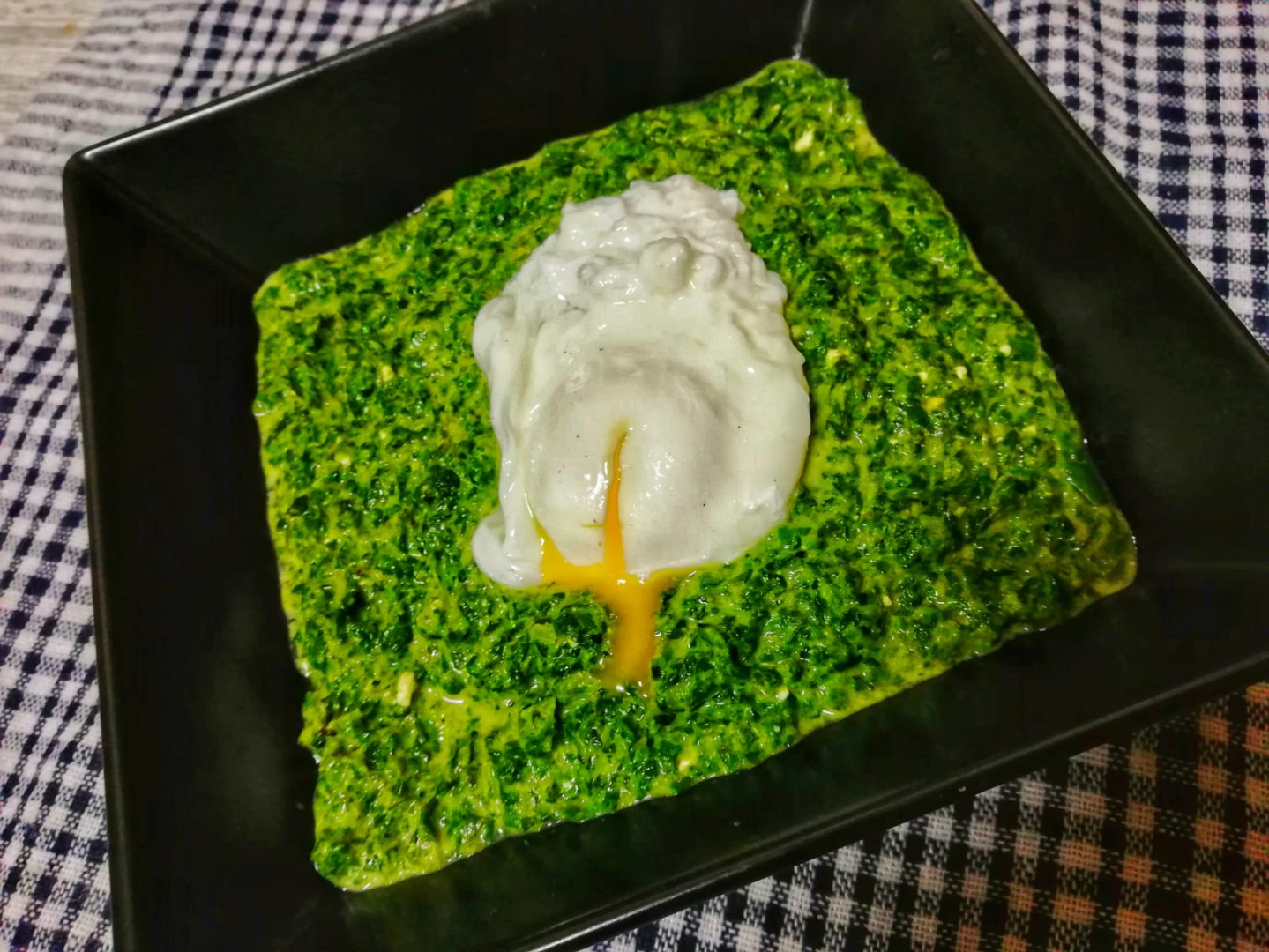 Spanac scazut, cu smantana