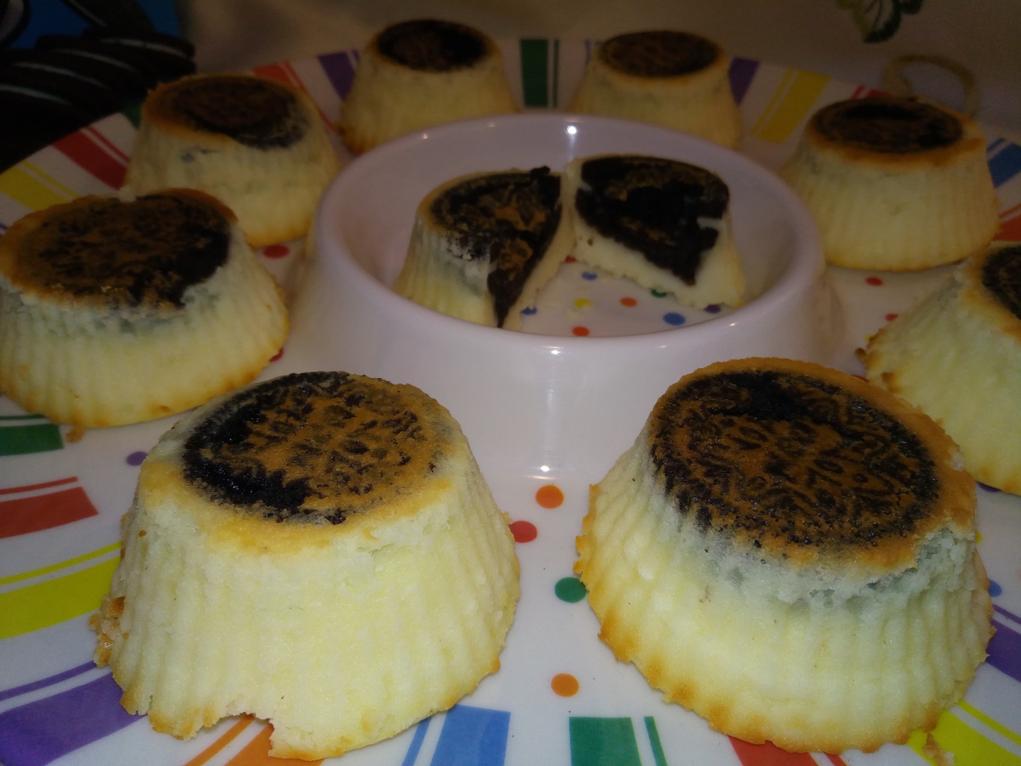 Mini cheesecake cu oreo