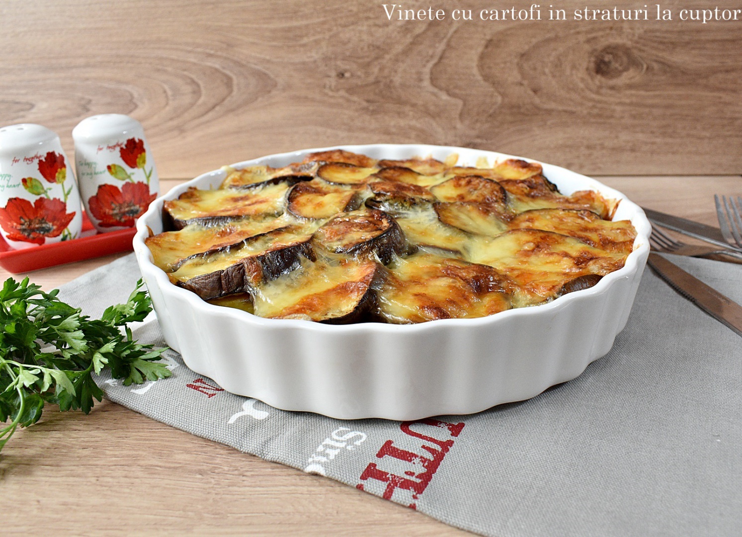 Vinete cu cartofi in straturi la cuptor