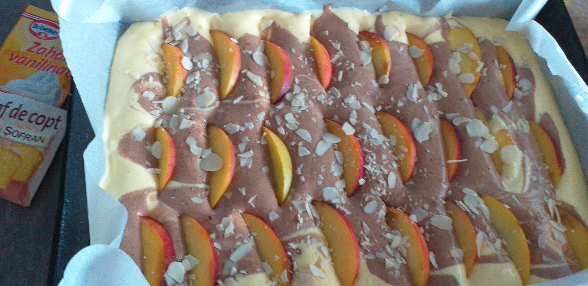 Pandispan zebra cu nectarine