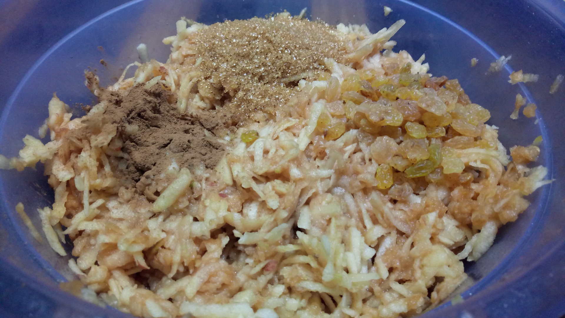 Prajitura cu mere si gris (de post)