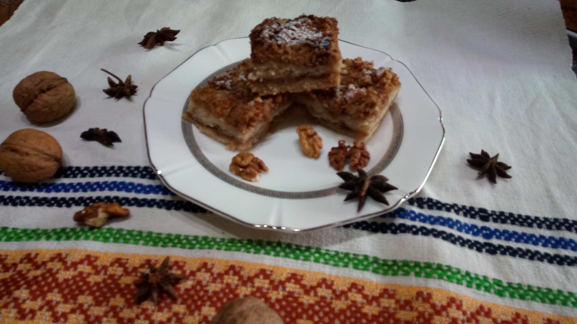 Prajitura cu mere si gris (de post)