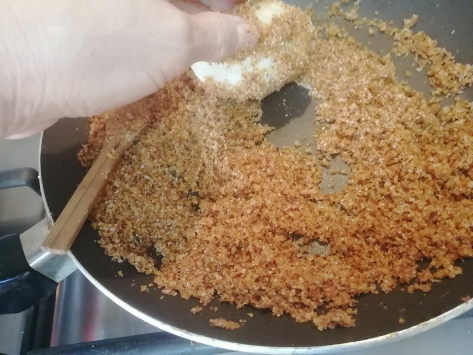 Gomboti cu prune si nuca (galuste cu prune si nuca)