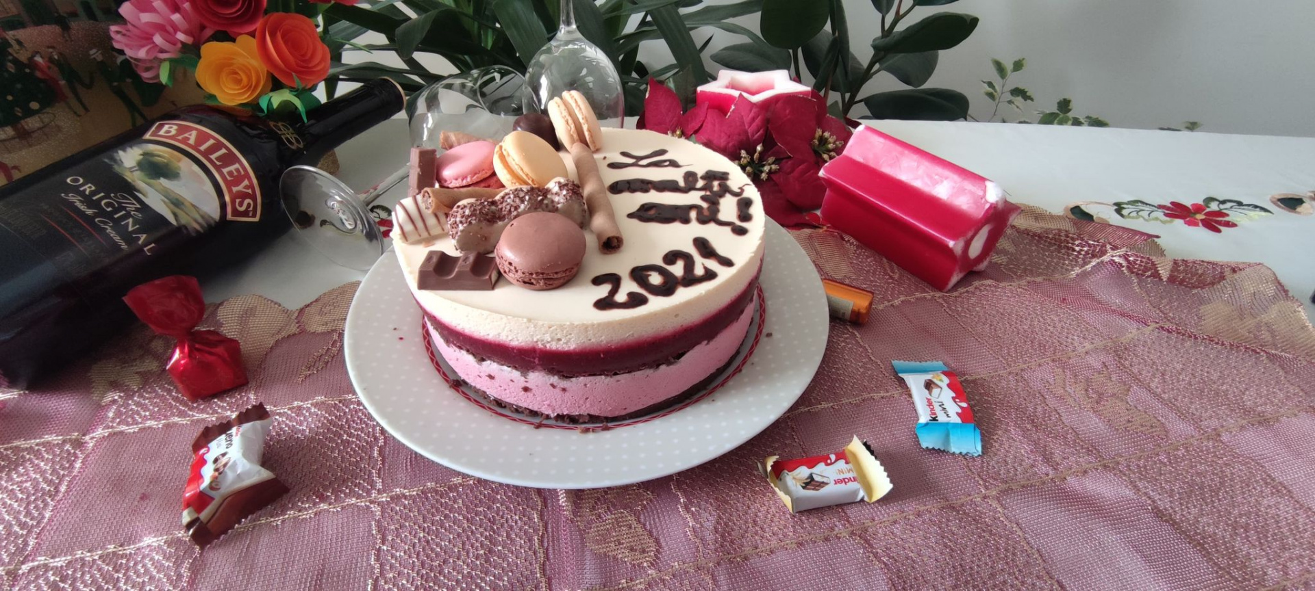 Tort cu zmeura si whisky