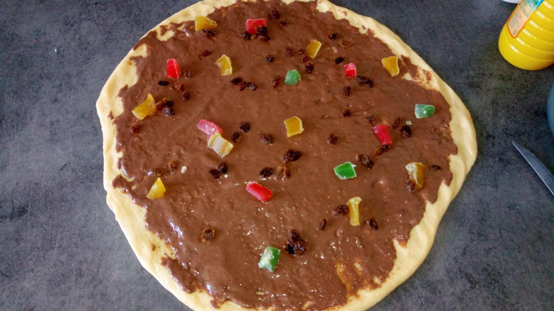 Cozonac cu aluat oparit. Ramane moale si pufos mai multe zile