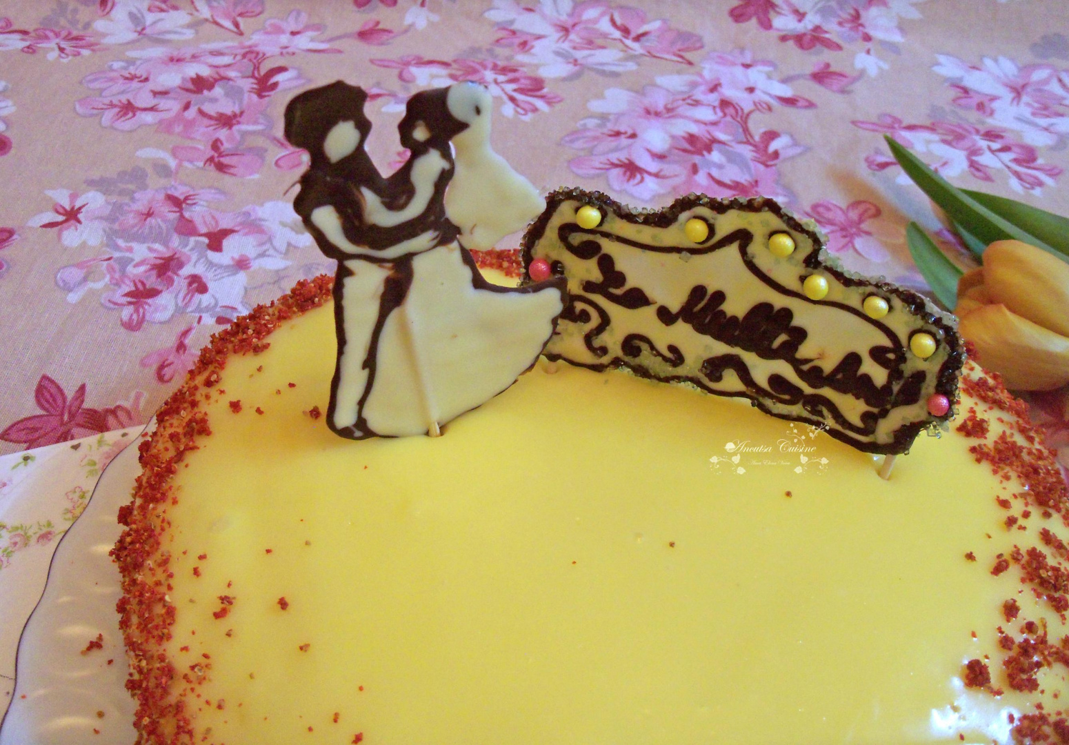 Tort cu nuci si crema de cafea