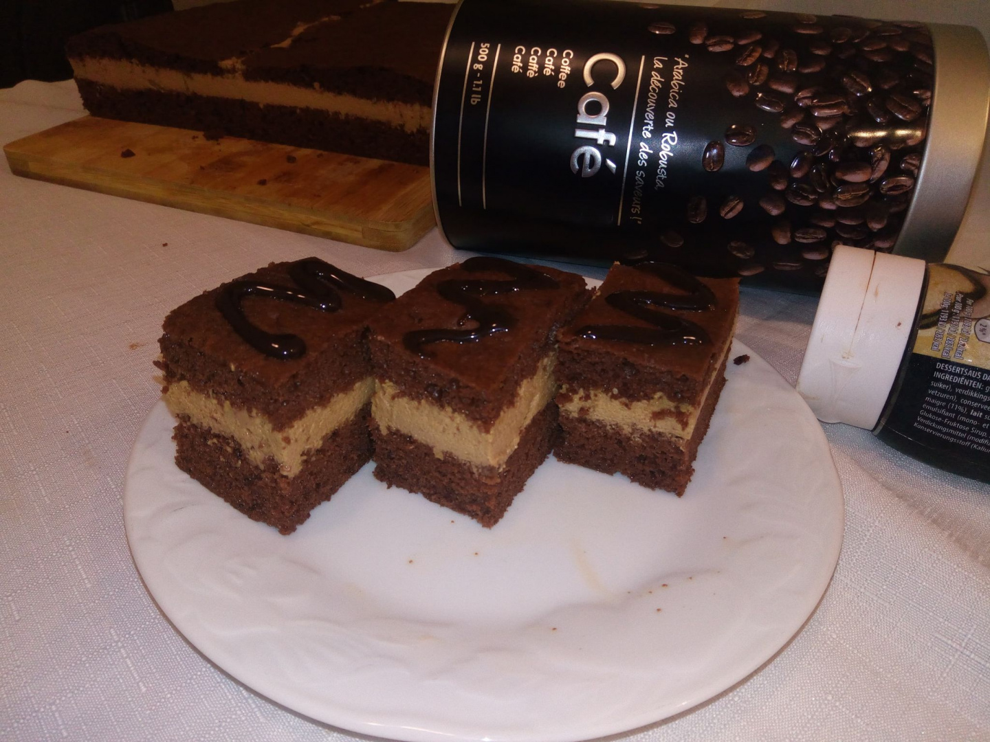 Prajitura cu  ciocolata si mousse de cafea