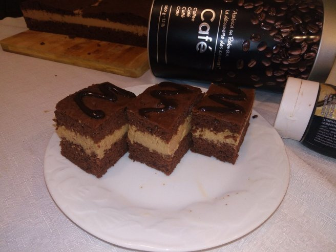 Prajitura cu  ciocolata si mousse de cafea