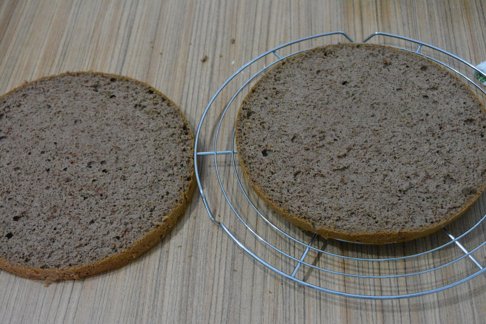 Tort cu cafea si ciocolata