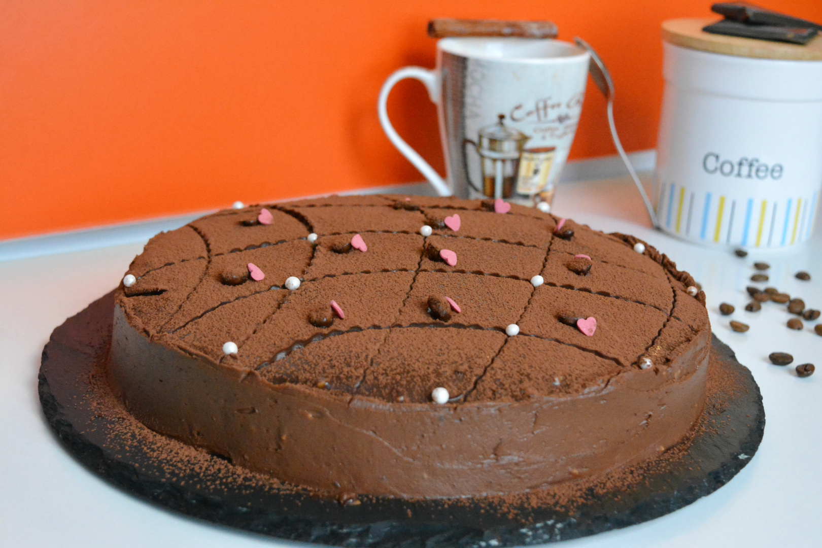 Tort cu cafea si ciocolata