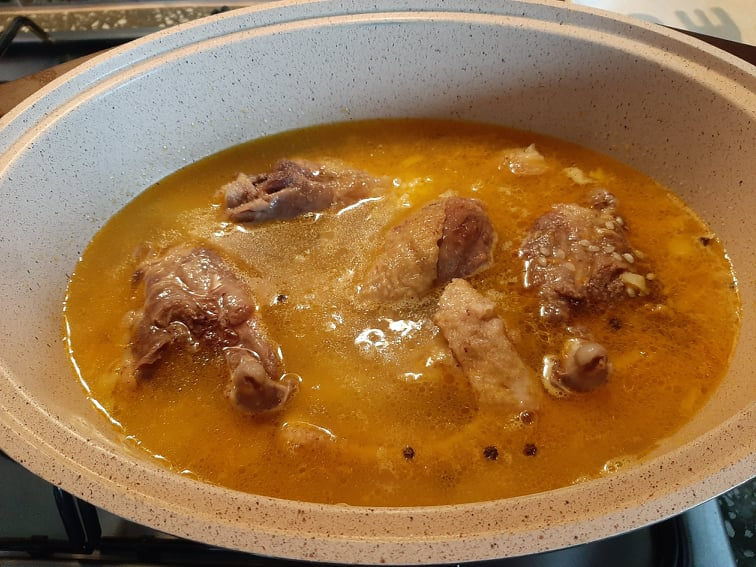 Pilaf de orez cu pui