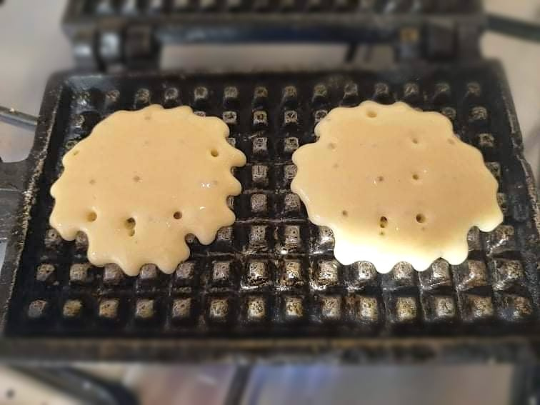 Faguri cu crema de ciocolata reteta pas cu pas