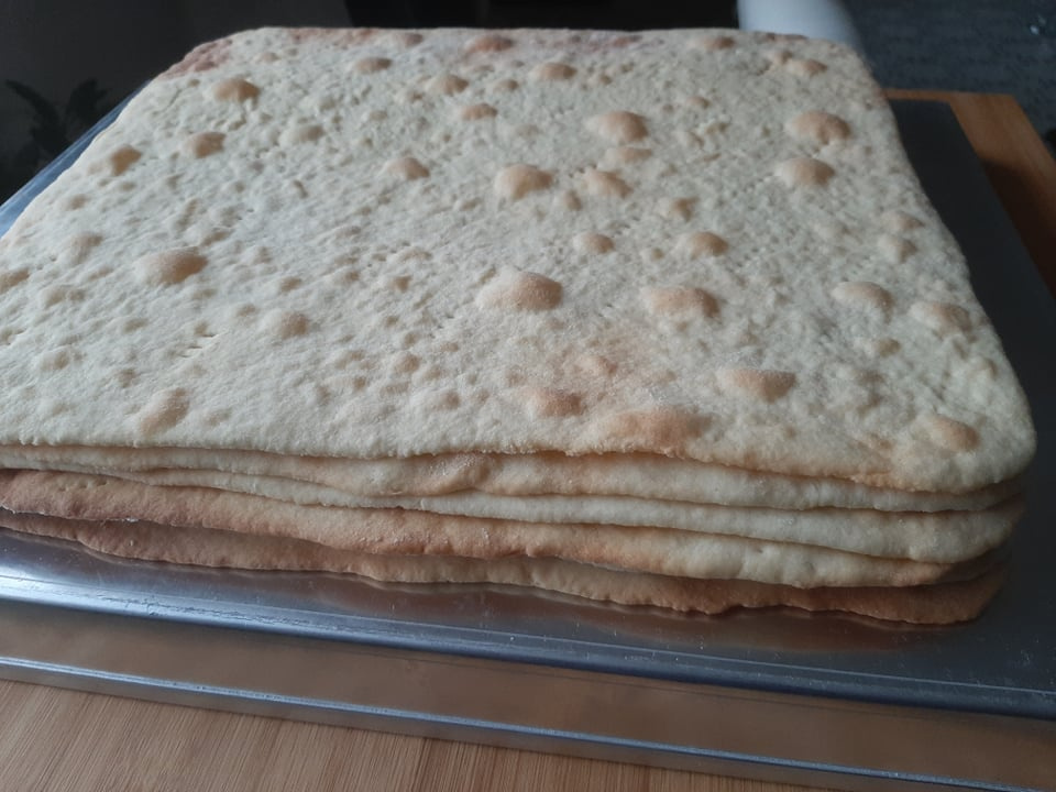 Prajitura cu foi si crema caramel