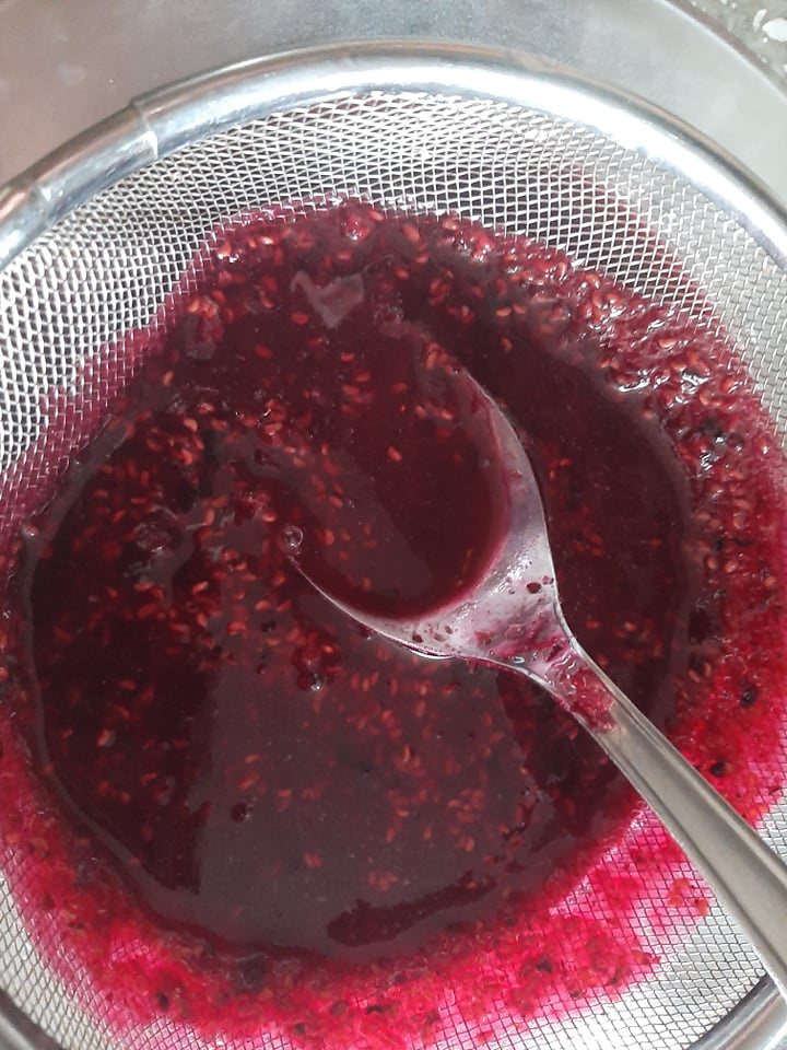 Cheesecake cu fructe de padure