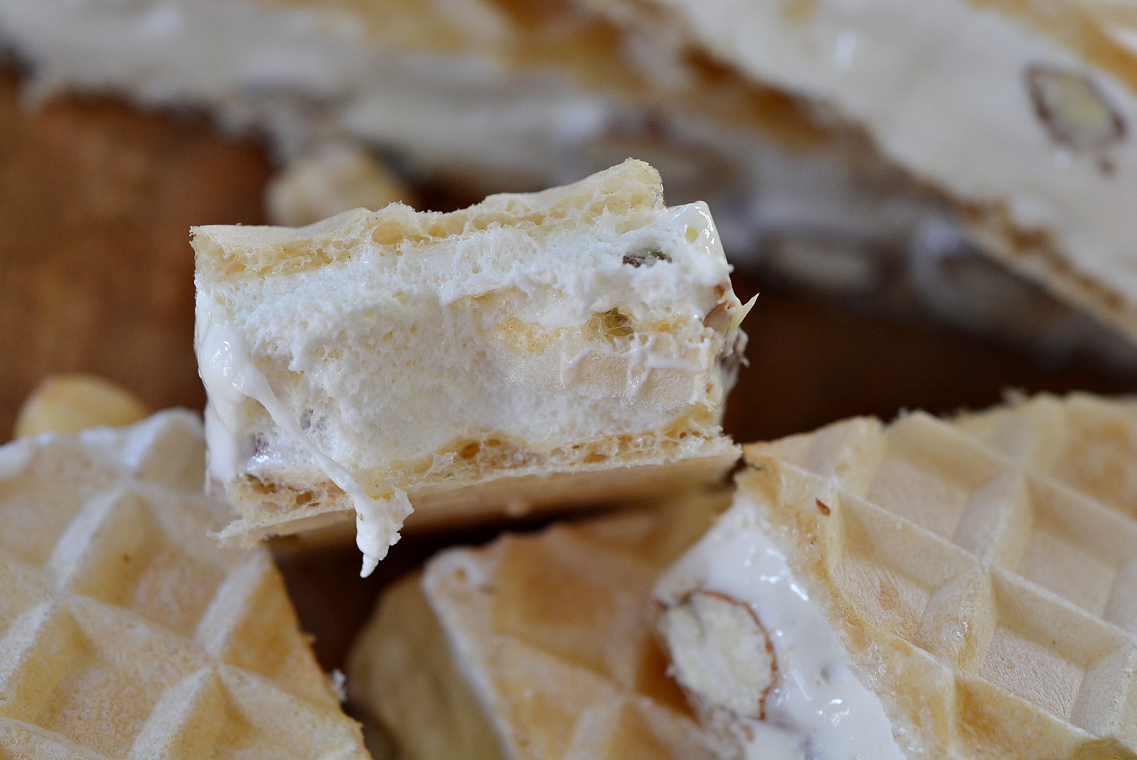 Nuga de casa. Reteta de desert cu gust de copilarie