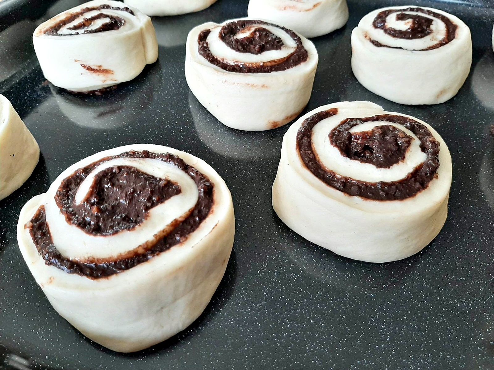 Melcisori de post cu nuca