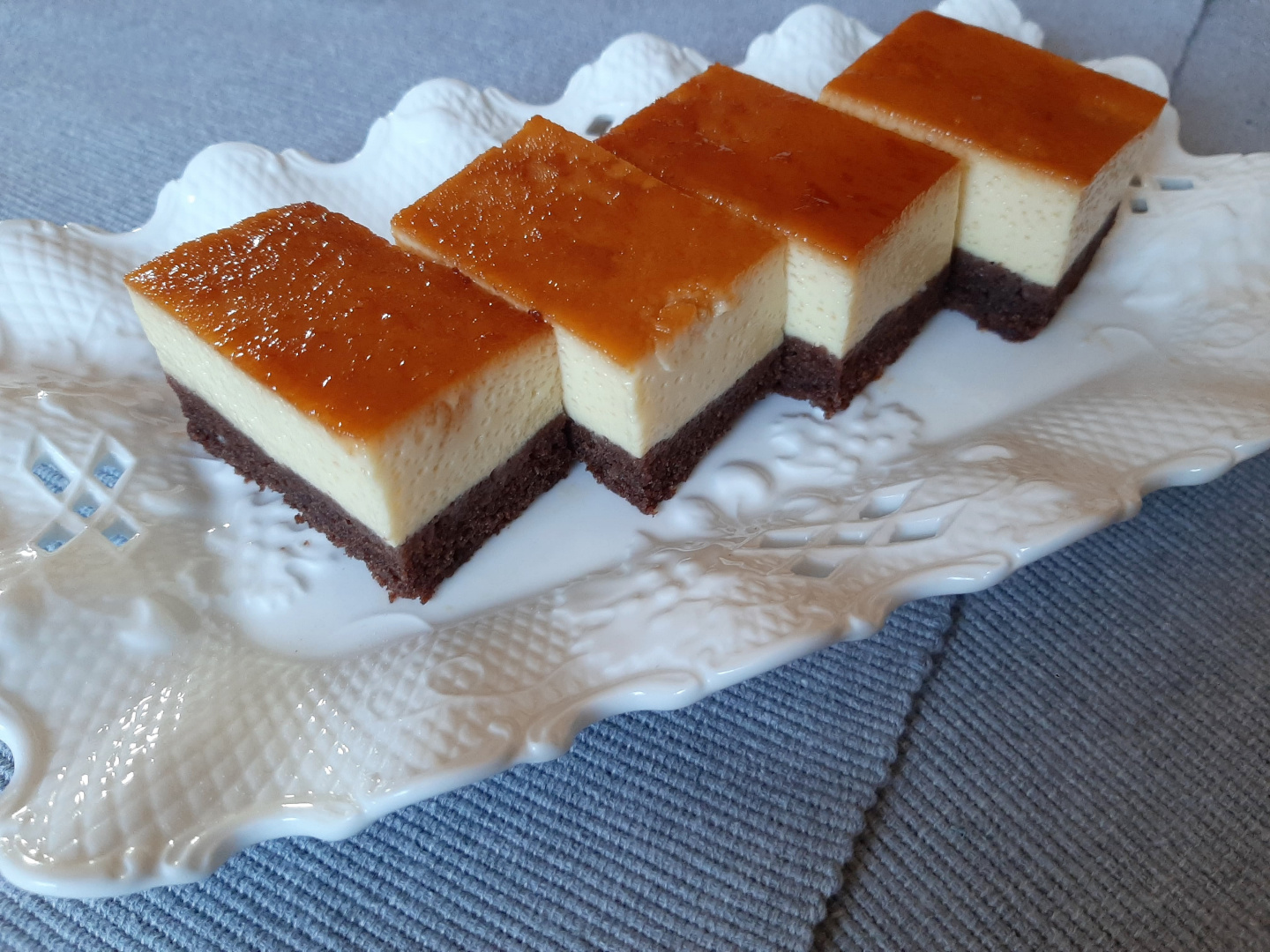 Prajitura cu crema de zahar ars