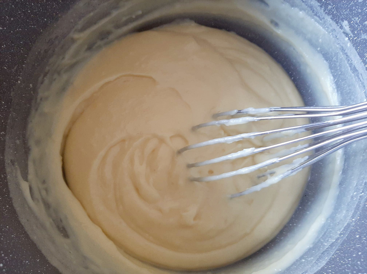 Prajitura ecler la tava