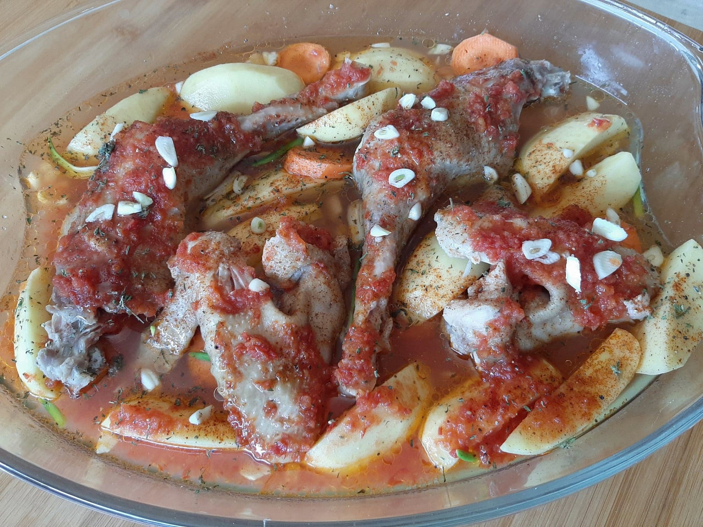 Pui cu cartofi la cuptor