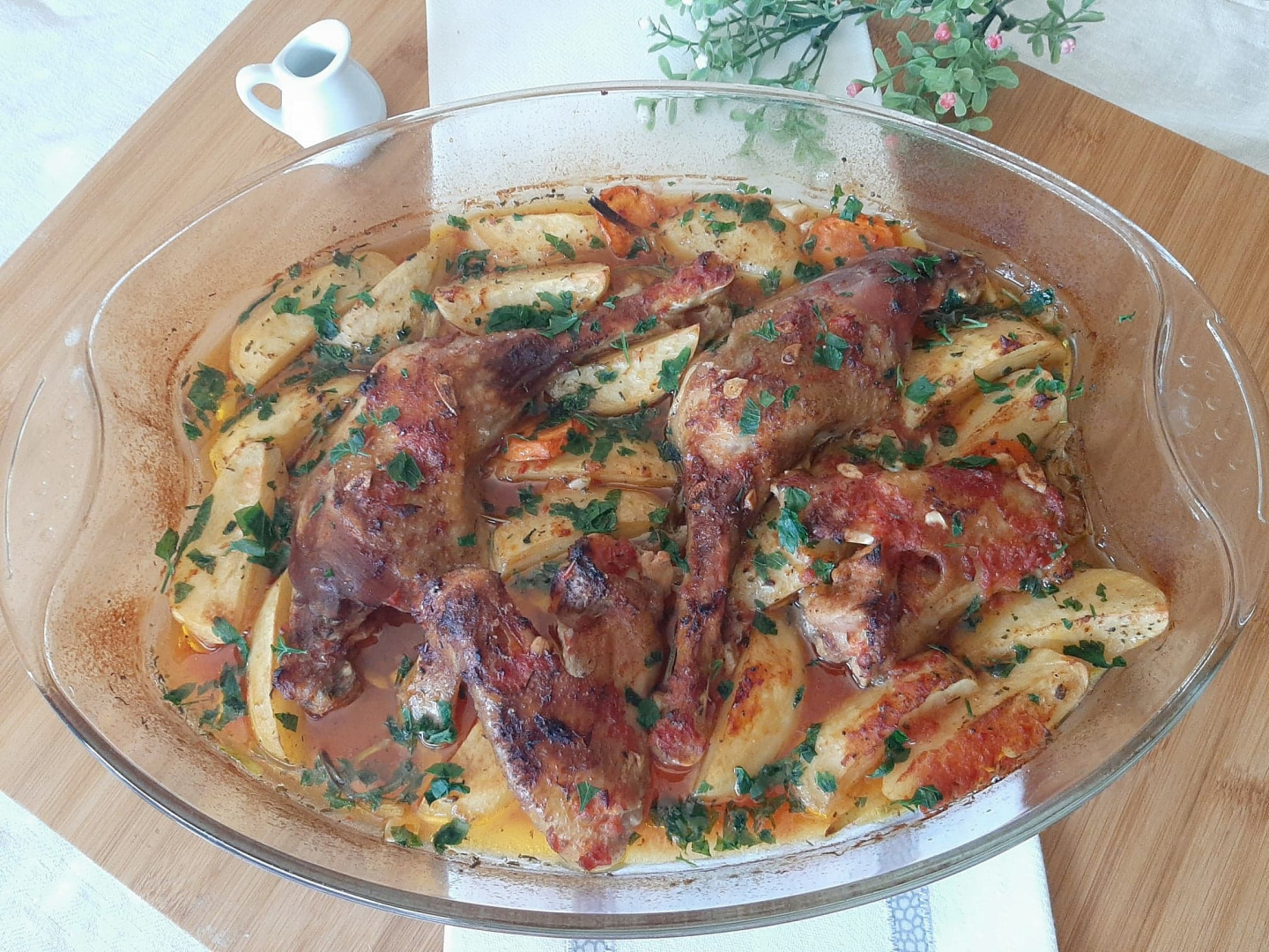 Pui cu cartofi la cuptor