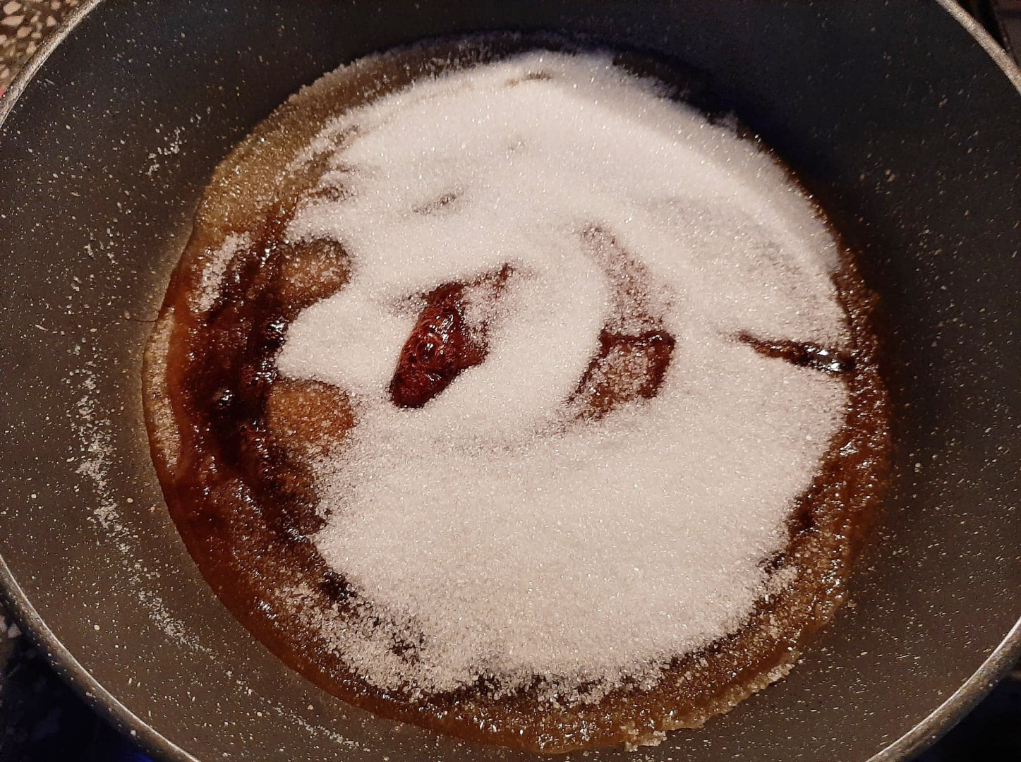 Sos caramel. Reteta simpla si delicioasa