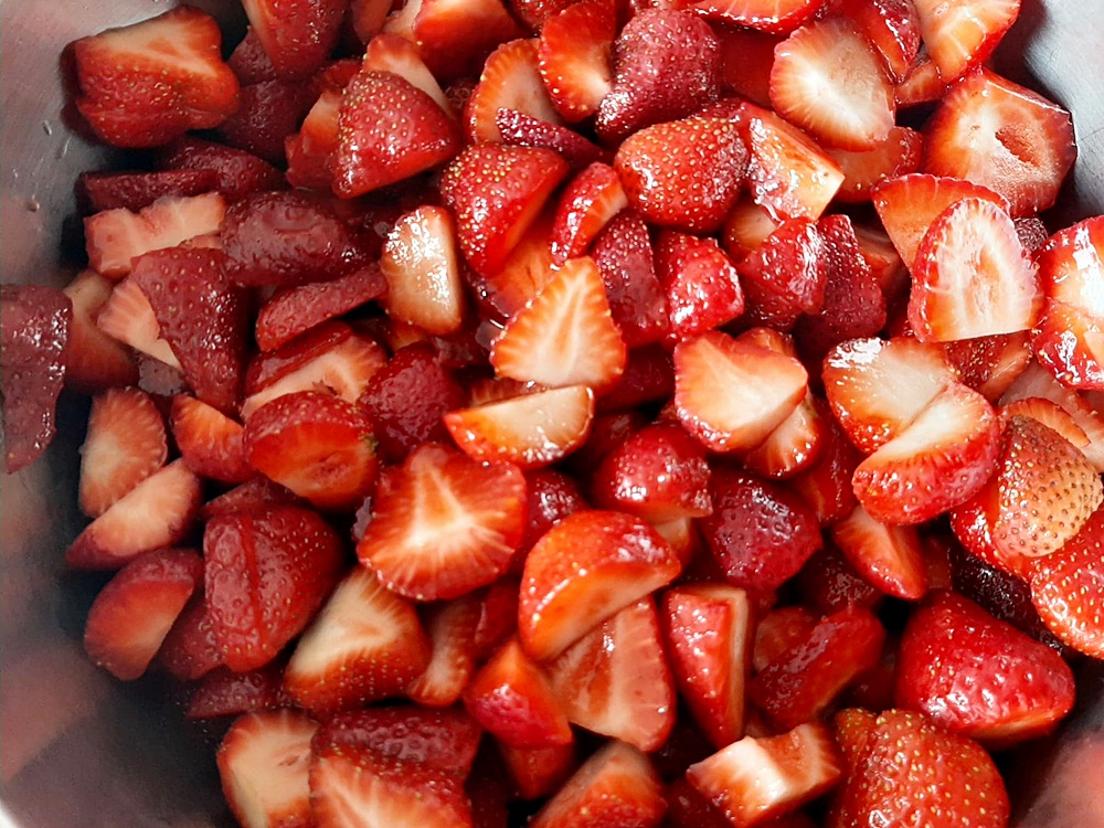 Gem de capsuni - cea mai simpla reteta, fara conservanti