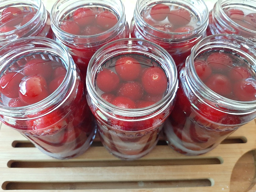 Compot de visine pentru iarna. Reteta simpla, naturala, fara conservanti