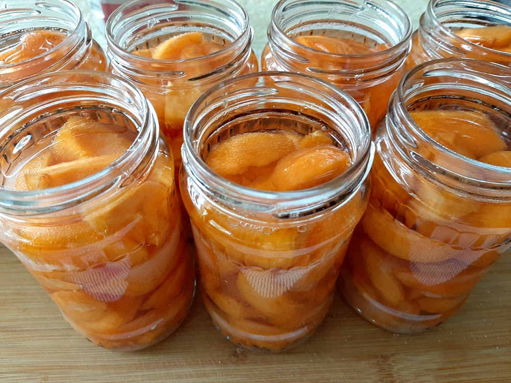 Compot de caise pentru iarna